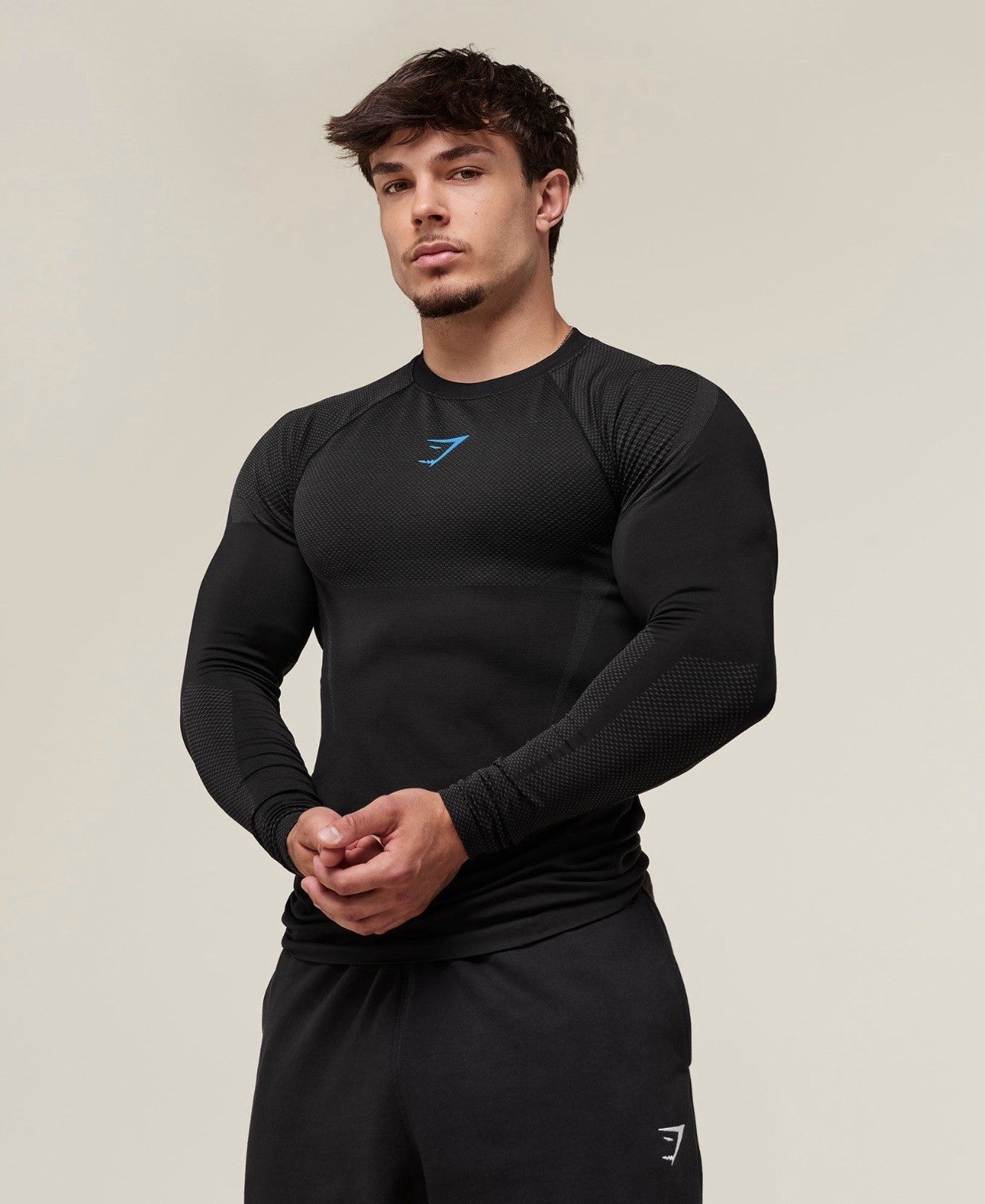 *SHIPS TODAY* ONYX GYMSHARK 5.0 Exclusive Black/Black Long Sleeve - Medium